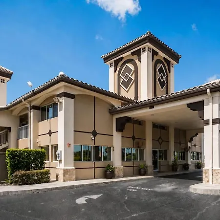 Jc Inn-2