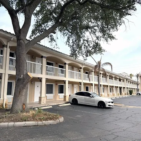 Jc Inn-3