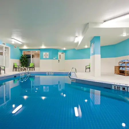 Holiday Inn & Suites Winnipeg Downtown By Ihg-2