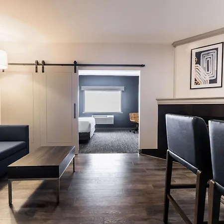 Holiday Inn Express Calgary South By Ihg-2