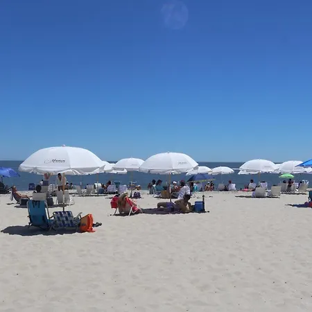 Montreal Beach Resort-2