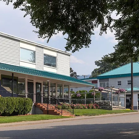 Scott'S Inn & Suites-3
