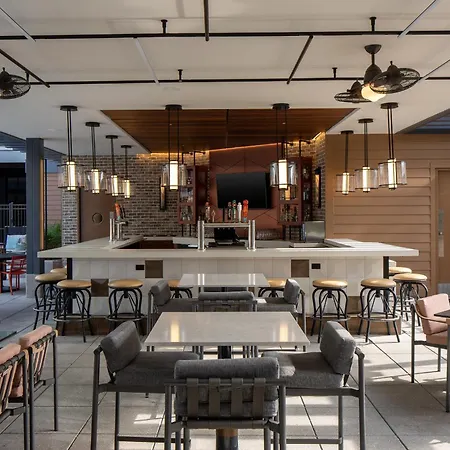 Epicurean Atlanta, Autograph Collection-2