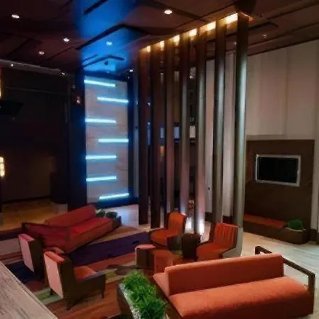 Vee Quiva Hotel & Casino-3
