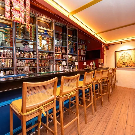 Oakwood Residence Sukhumvit 24 Bangkok-2