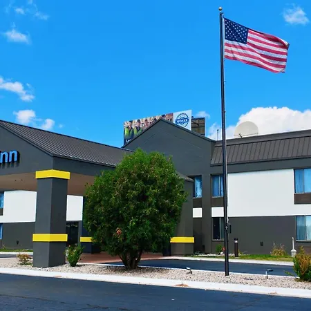 Days Inn By Wyndham Fargo - West Acres-2
