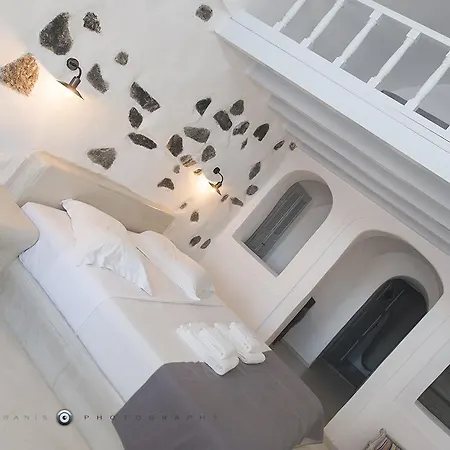 Pearl On The Cliff Hotel & Suites By Pearl Hotel Collection-3