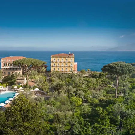 Grand Hotel Excelsior Vittoria-2