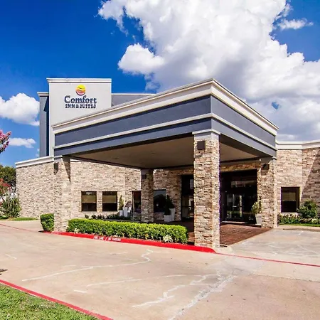 Comfort Inn & Suites Plano East-2