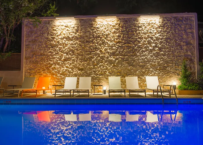 Palmyra Beach Hotel Athens