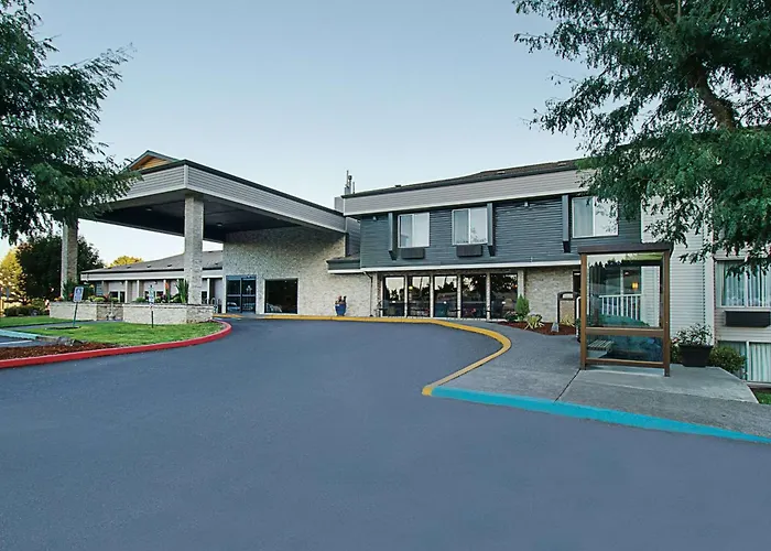 La Quinta By Wyndham Portland Nw Hotel