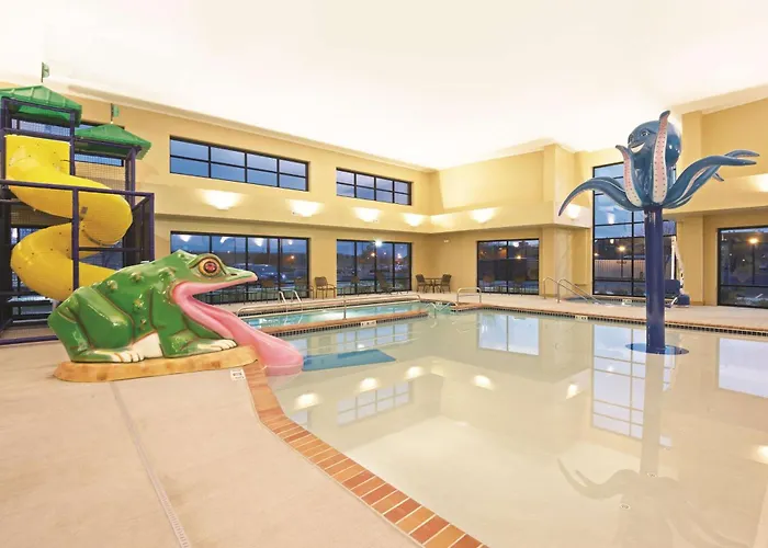 La Quinta By Wyndham Billings Hotel