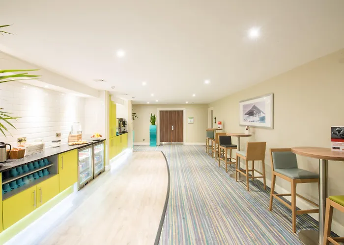 Holiday Inn Cardiff North M4 Jct 32, An Ihg Hotel