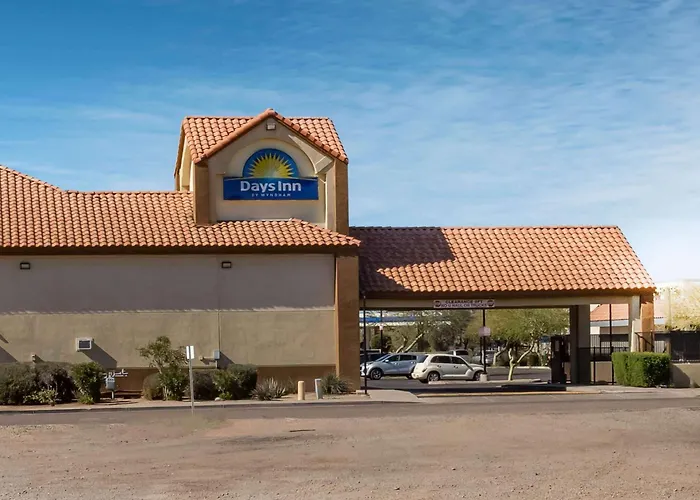 Days Inn By Wyndham Phoenix North