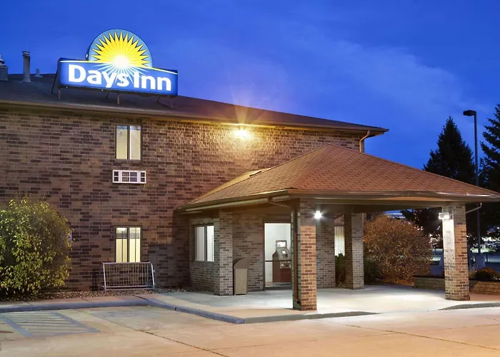 Days Inn By Wyndham Columbia Mall Grand Forks