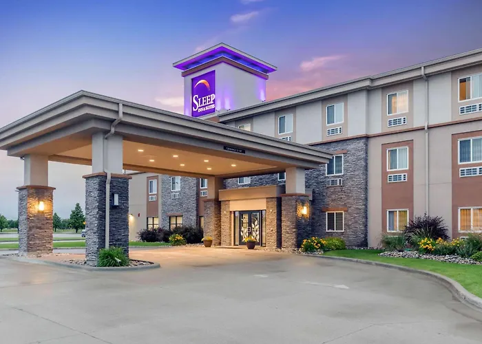 Sleep Inn & Suites Grand Forks Near Alerus Center