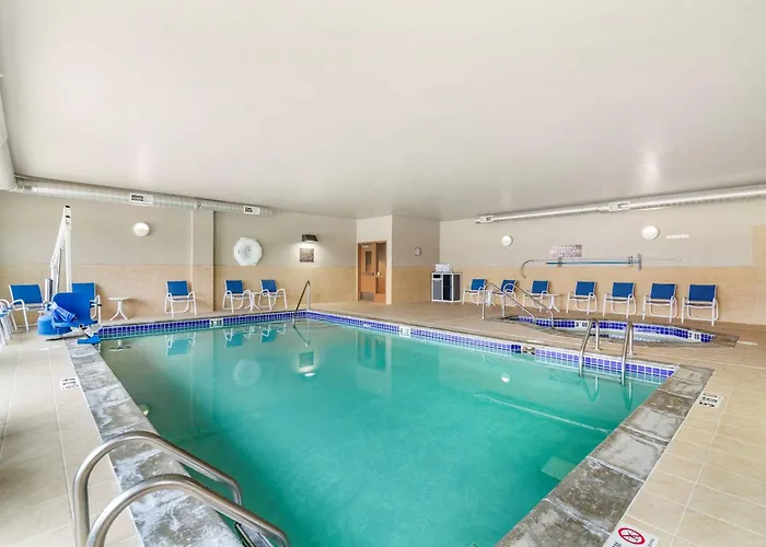 Sonesta Essential Minot Hotel