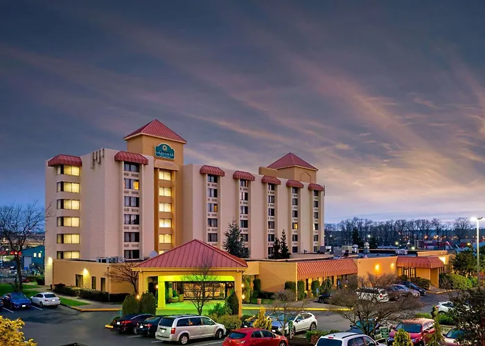 La Quinta Inn & Suites By Wyndham Tacoma - Seattle