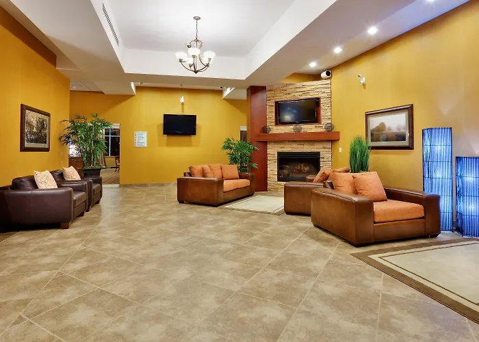 Holiday Inn Express Hotel & Suites Clarington - Bowmanville By Ihg