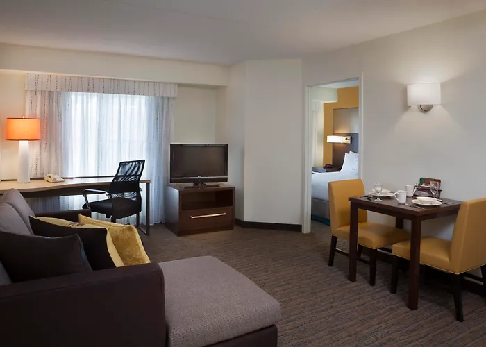 Cambridge Suites Mississauga