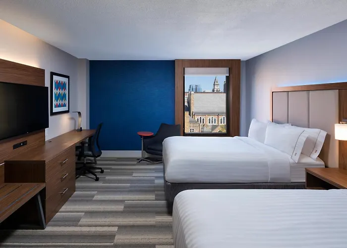 Holiday Inn Express Nashville-Downtown - Broadway By Ihg