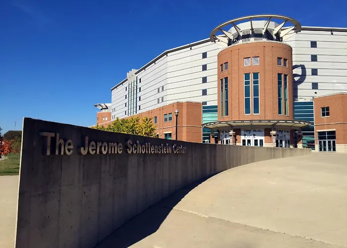 Holiday Inn Express Hotel & Suites Ohio State University- Osu Medical Center By Ihg Columbus