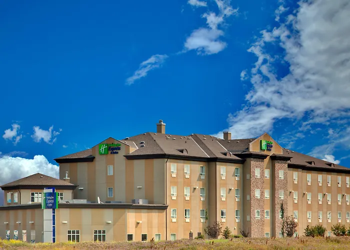 Holiday Inn Express Airport Calgary By Ihg