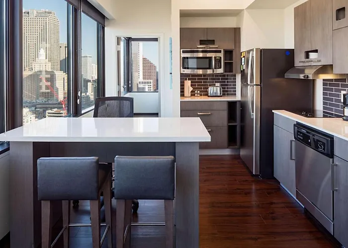 Hyatt House New Orleans Downtown Hotel