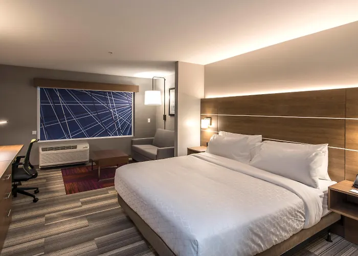 Holiday Inn Express & Suites - Phoenix North - Happy Valley By Ihg