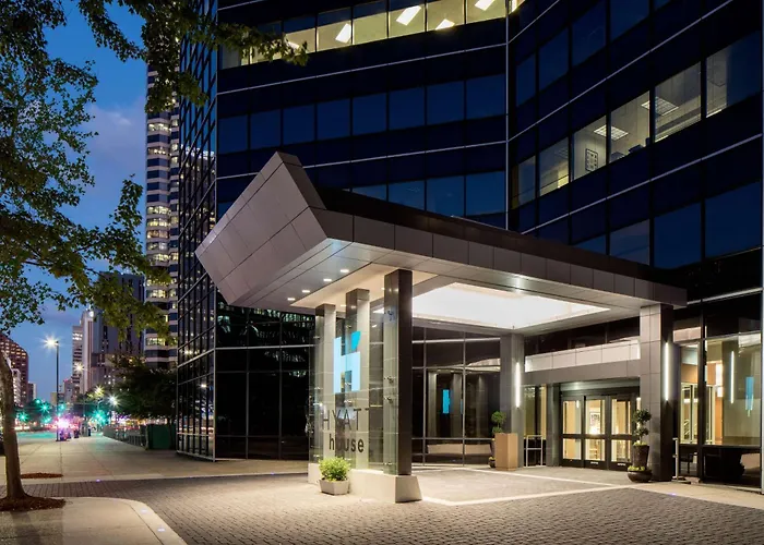 Hyatt House New Orleans Downtown Hotel