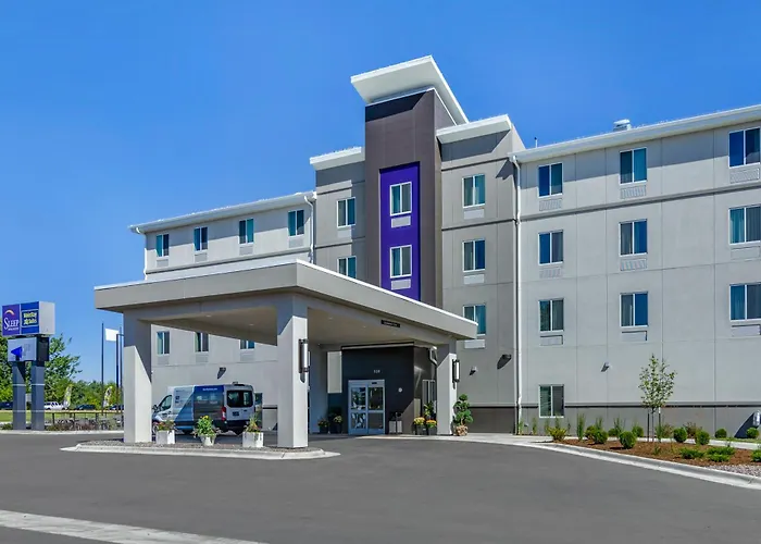 Mainstay Suites Great Falls Airport