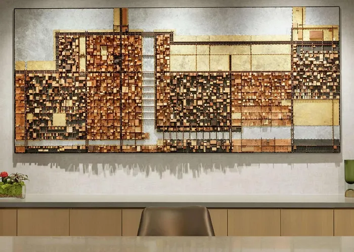 Doubletree By Hilton Chicago Magnificent Mile Hotel
