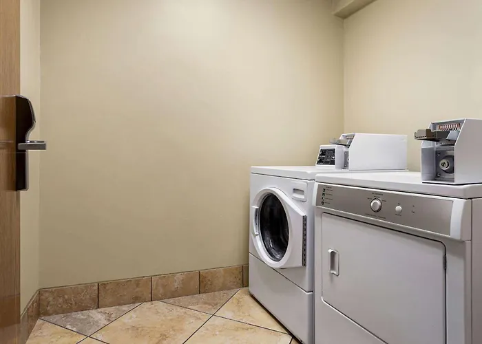 Americinn By Wyndham Madison West