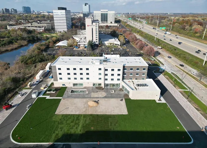 Holiday Inn Express & Suites Chicago Schaumburg By Ihg