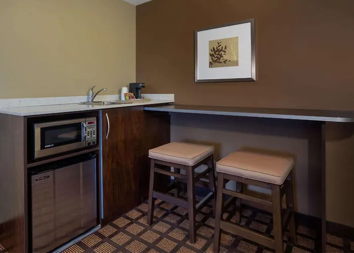 Microtel Inn & Suites By Wyndham - Timmins