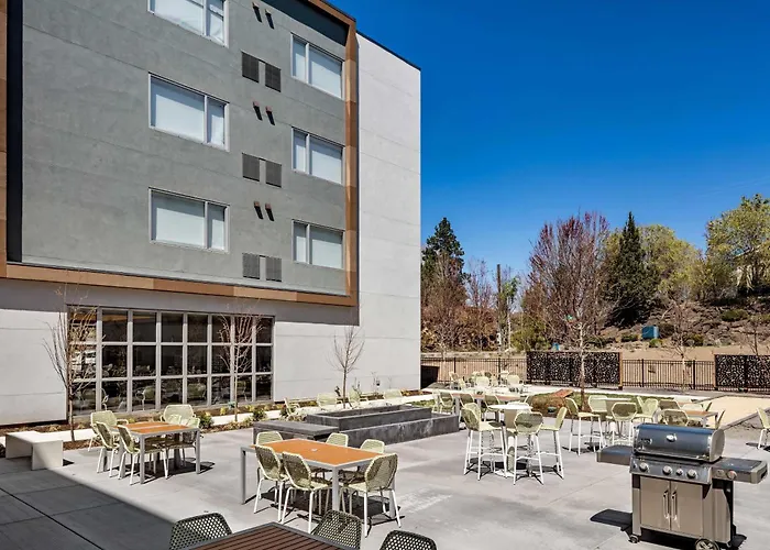Element By Marriott Bend Hotel