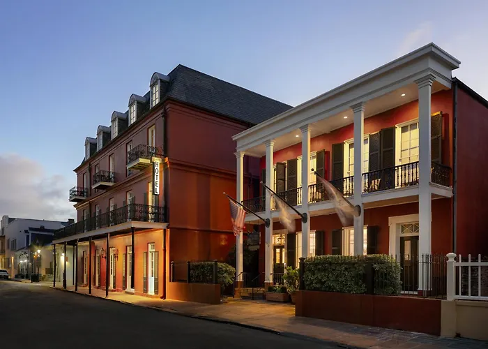 Le Richelieu Hotel In The French Quarter New Orleans