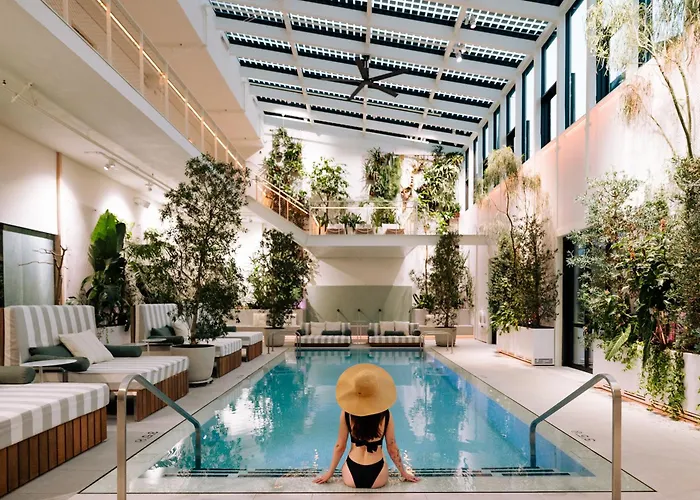 Cascada Thermal Springs & Hotel Portland