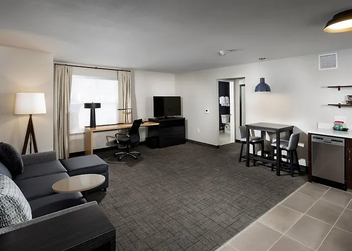 Residence Inn By Marriott Milwaukee Brookfield