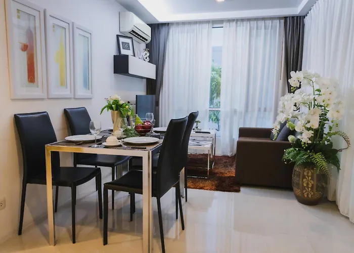 Beverly 33 Serviced Suites By Prompt Holiday Home Bangkok