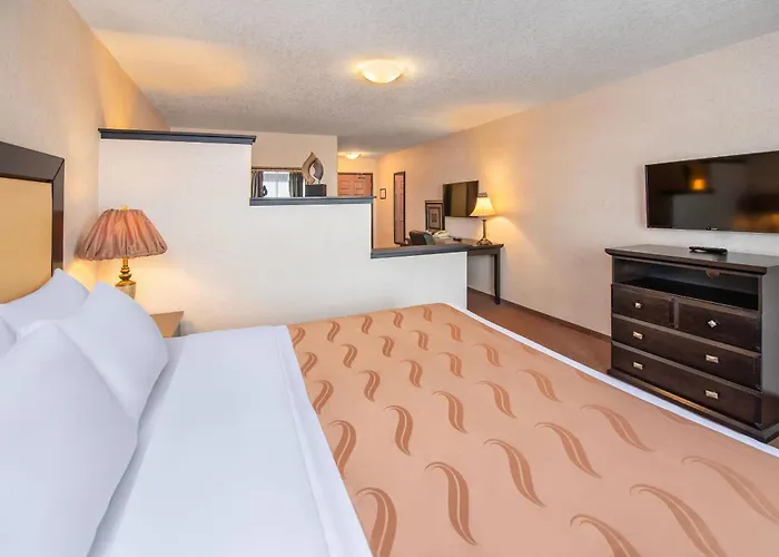 Quality Inn & Suites Lethbridge