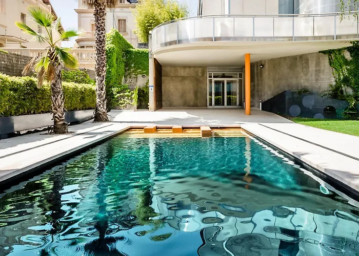 Ikonik Angli Hotel Barcelona