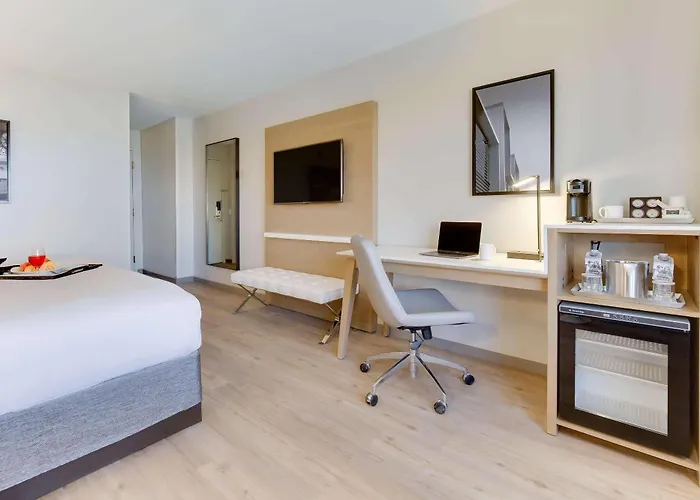 Radisson Hotel Phoenix Airport