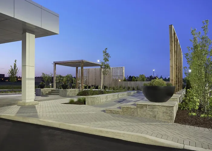 Hyatt Place Toronto Mississauga And Luxe Convention Centre