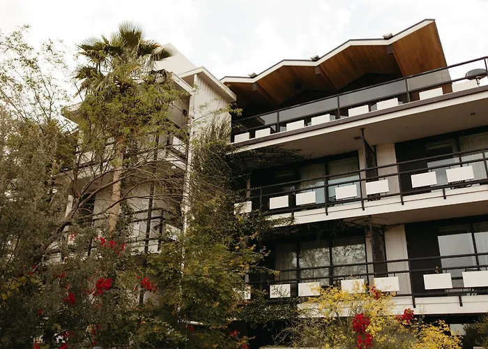 Rise Uptown Hotel Phoenix