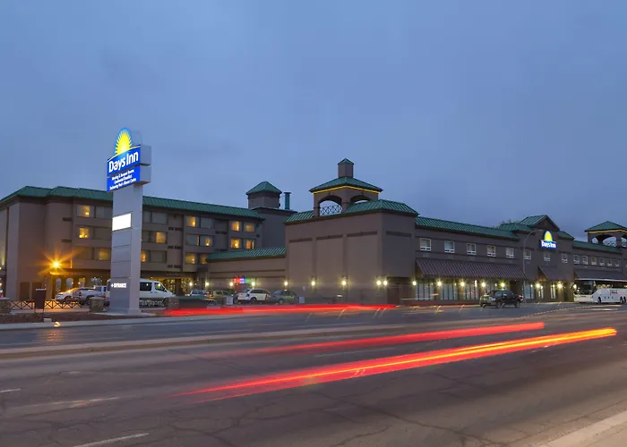 Days Inn By Wyndham Calgary South