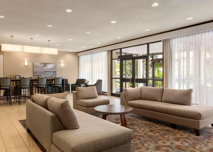 Travelodge By Wyndham Sydney