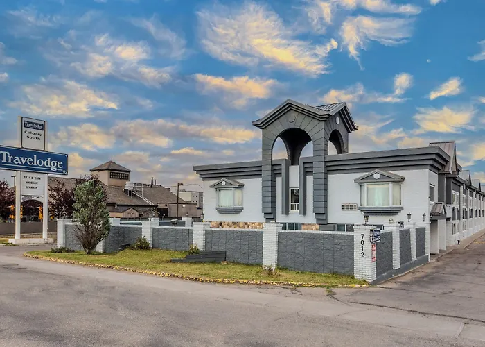 Travelodge By Wyndham Calgary South