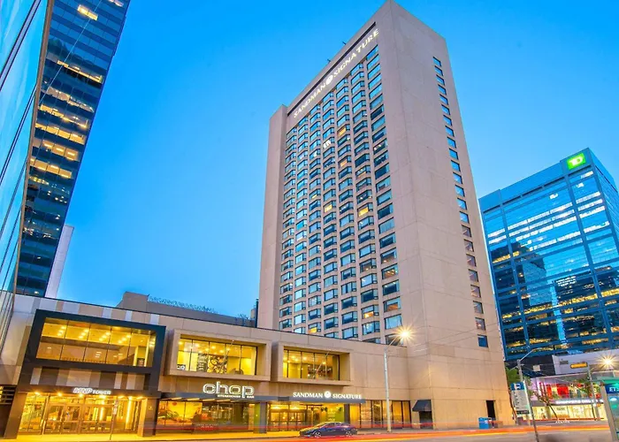 Sandman Signature Edmonton Downtown Hotel