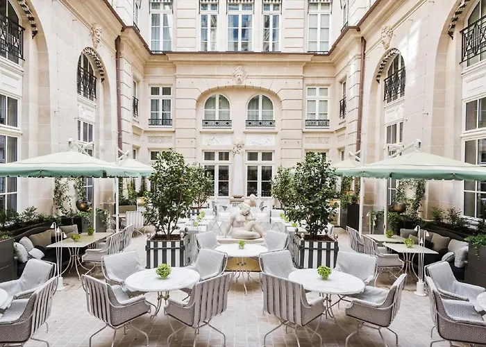 Hotel De Crillon Paris